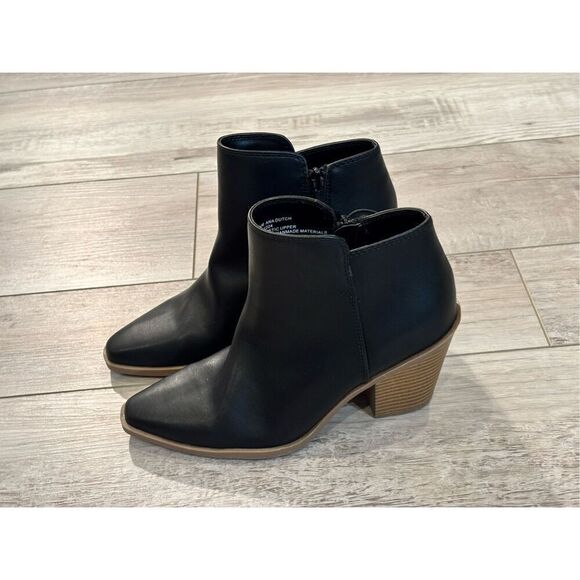 a.n.a. black classy ankle booties size 6 1/2 - Picture 1 of 11